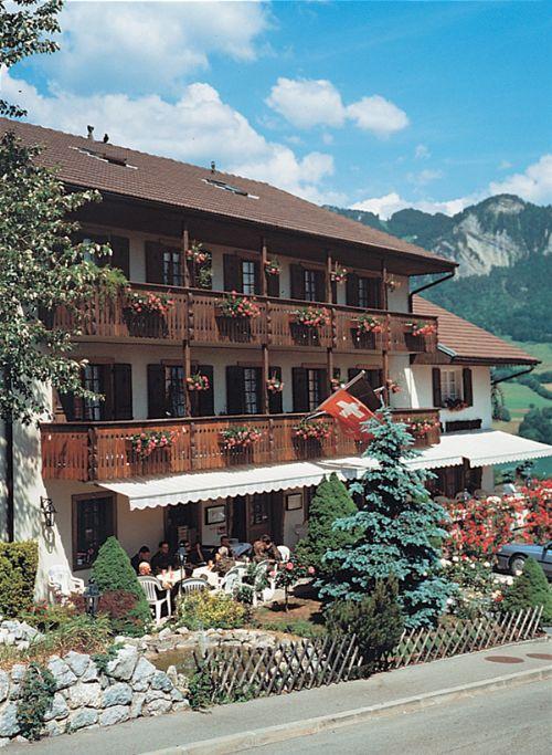 Hôtel Restaurant le Gruyérien Morlon Exterior foto